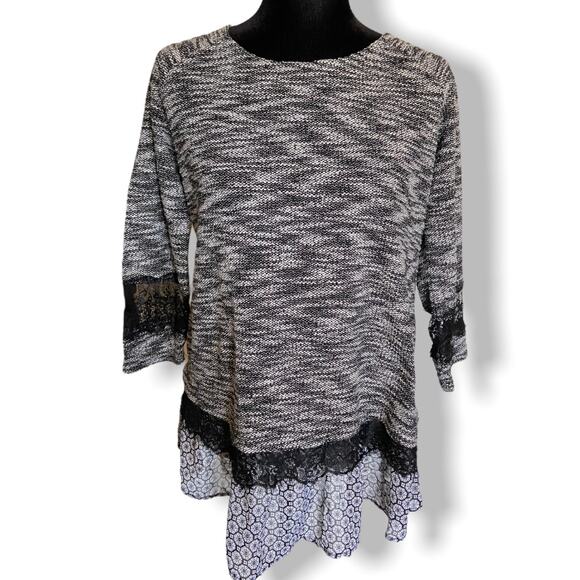 Multiples Womens Tunic Size Large Textured Lace Sweater Black‎ Gray White Mixed - Picture 2 of 5